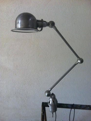 lampe d atelier lampe d atelier jielde etau decapee facon loft industriel lampe datelier jielde 2 bras lampe d atelier lampe d atelier jielde etau decapee facon loft industriel lampe datelier jielde 2 bras